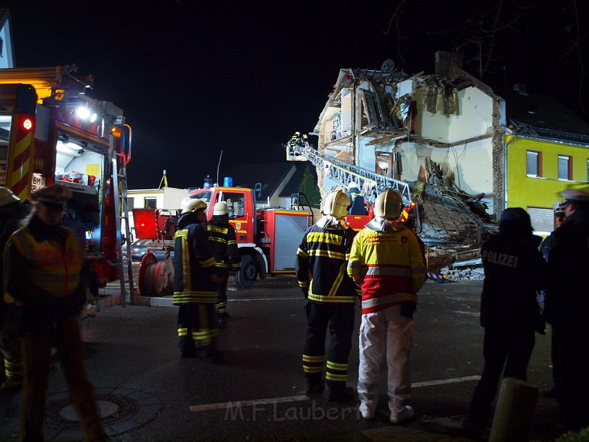 Hausexplosion Bruehl bei Koeln Pingsdorferstr P042.JPG